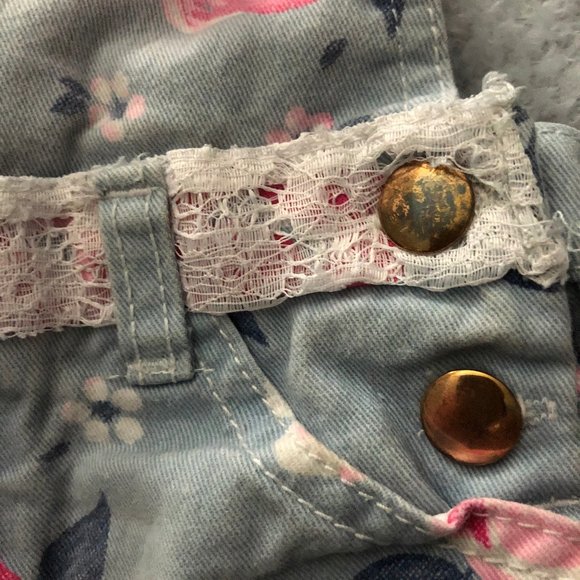 Size 18 Months Pink/Blue Lace Heart Overalls - Picture 3 of 6